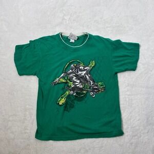 Green‎ Mad Engine skater tee with skull design #skateboarding #goth